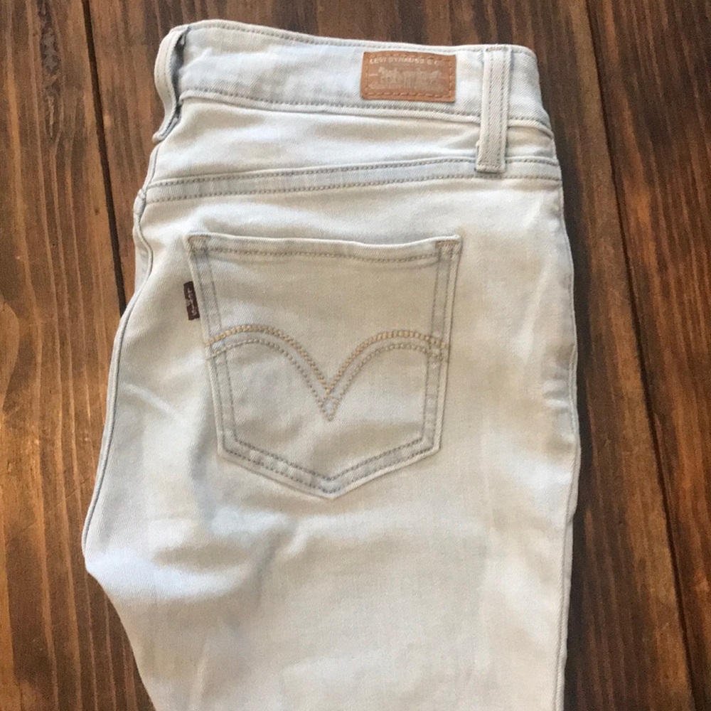 Levi’s super stretchy jegging, size 26 waist